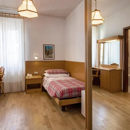 Hotel Pinzolo-Dolomiti-2