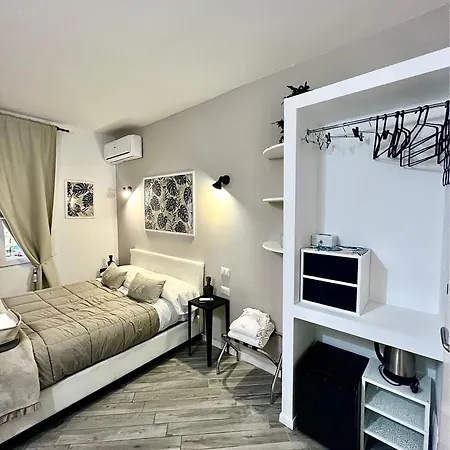 Spagna Rooms-3