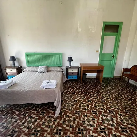 Mille Lire Peppe'S Home-2