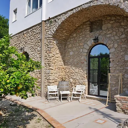 Dimora Storica Villa Pasquale Capri-3