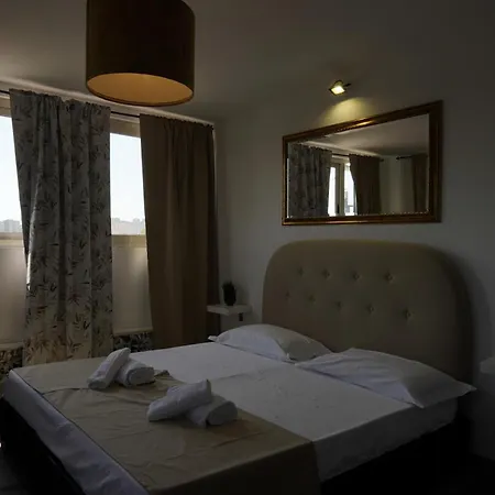 Airport Suite-2