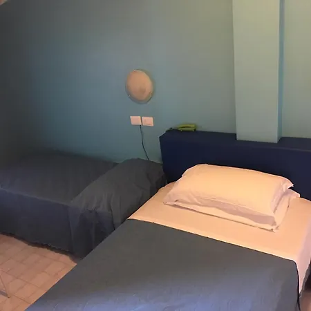 Hotel Albatros-3