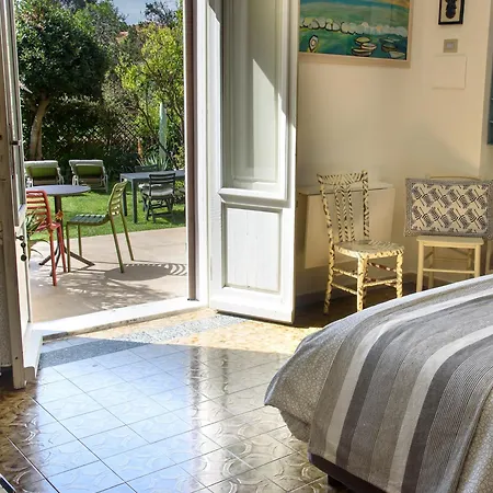 Il Giardino Di Tatiana Rooms&Breakfast-3