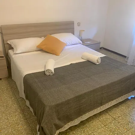Skyy Guest House-3