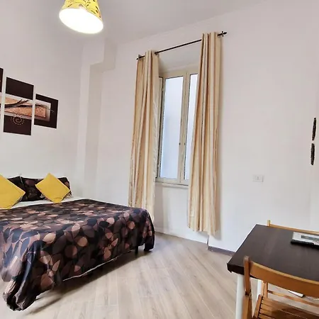 Myomax Guesthouse Hospety Group-2