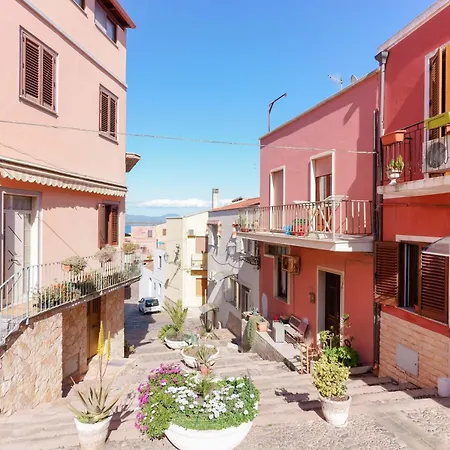 Montellino's Suite Oro-3