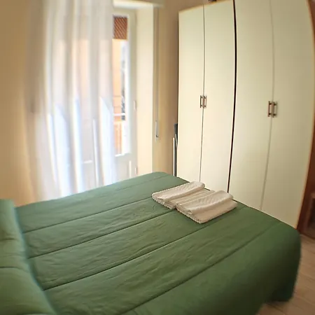 Barbara Rooms Sea 1-2