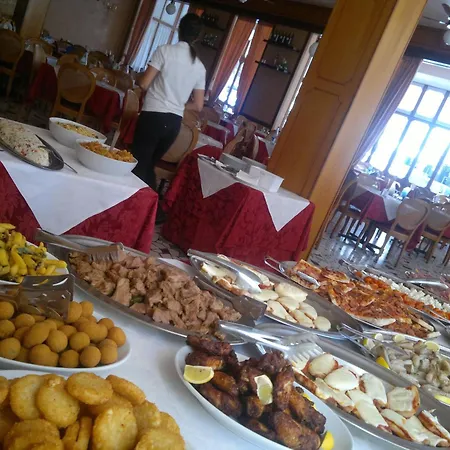 Hotel Amalfi & Restaurant Karaoke Bar-3