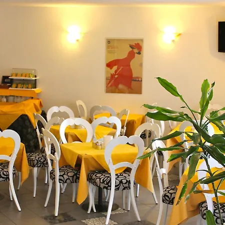 Hotel Centrale-3
