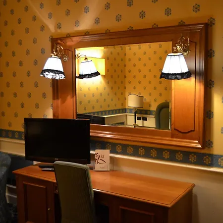 Grand Hotel Nizza Et Suisse-3