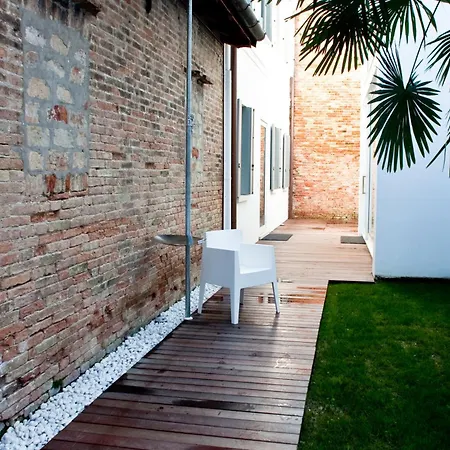 Legrenzi Rooms-3