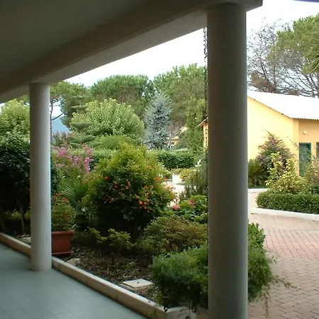 Hotel Mercede 2-3