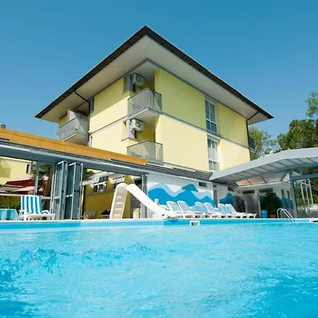 Hotel Ai Pini-3