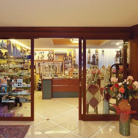 Hotel Parco Delle Rose-3