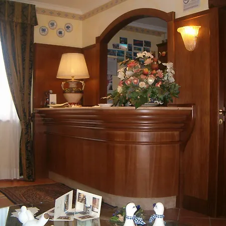 Hotel Squarciarelli-2