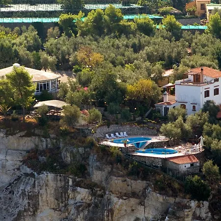 Villaggio Villa Lubrense-2
