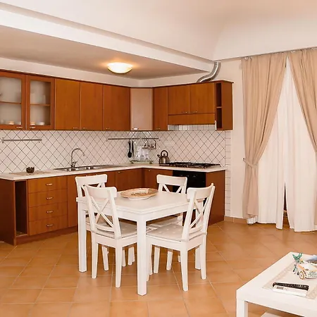 Casa Vacanze Vittoria-3