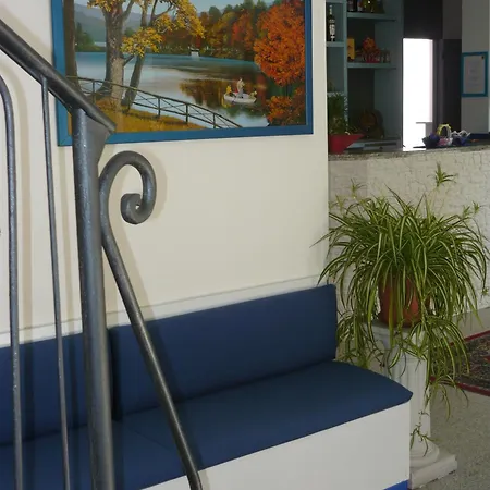 Hotel Acquazzurra-2