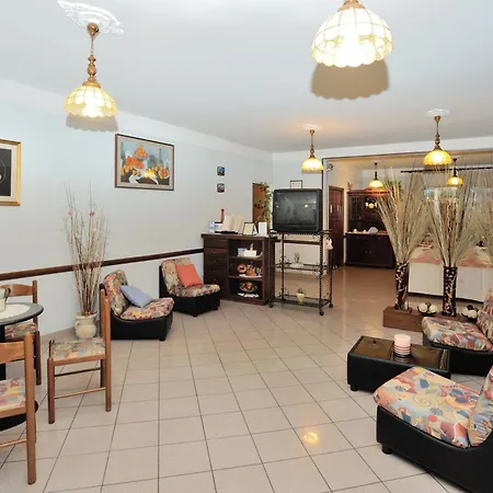 Hotel Lidia-2