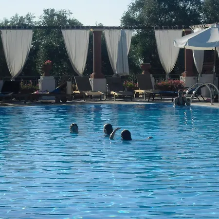 Hotel Resort Poggio degli Ulivi-3