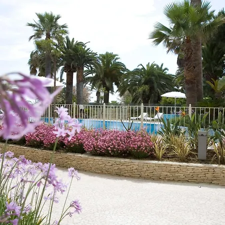 Smeraldo Suites & Spa-2