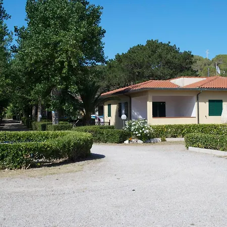 Residence Hotel Baia Del Sole-2