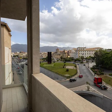 Palermonamour Art Gallery Suite-3