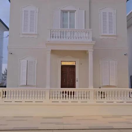 Villa La Torretta Luxury B&B - Adults Only --2