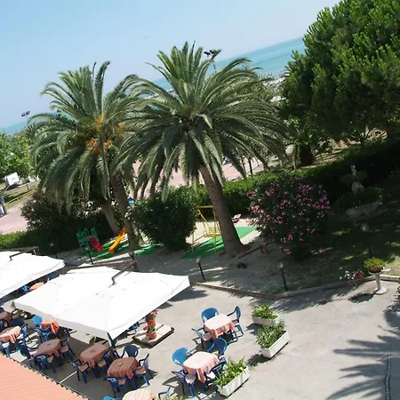 Hotel San Remo - All Inclusive - Fronte Mare - Spiaggia Privata-3