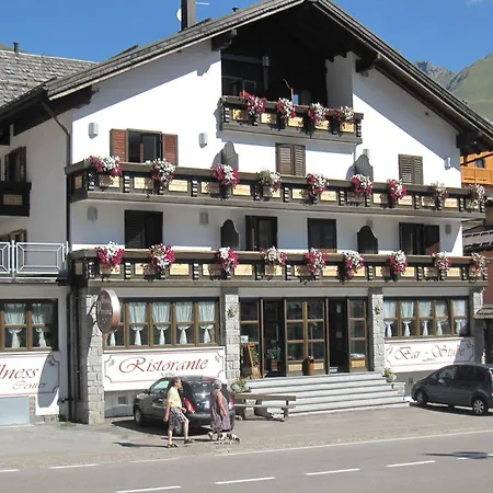 Hotel Presena-2