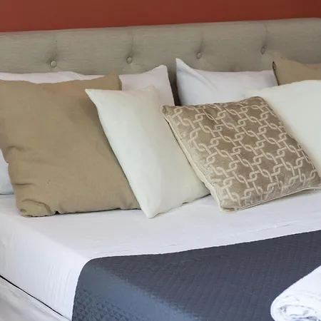 Mirage Place B&B-3