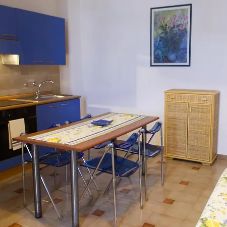 Villa Elvira B&B-3