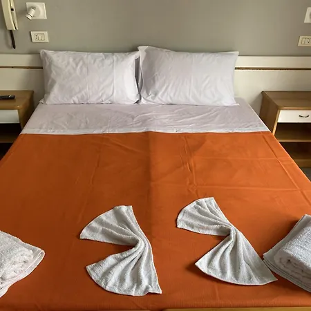 Hotel Piccari Nuova Gestione-3