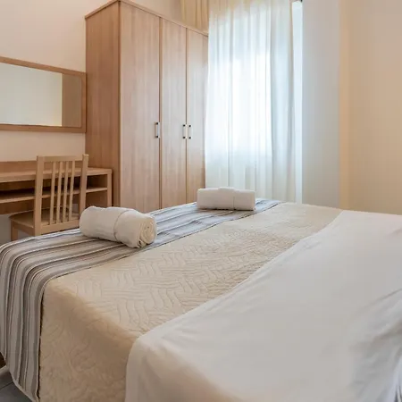 Hotel Cormoran Riccione-3