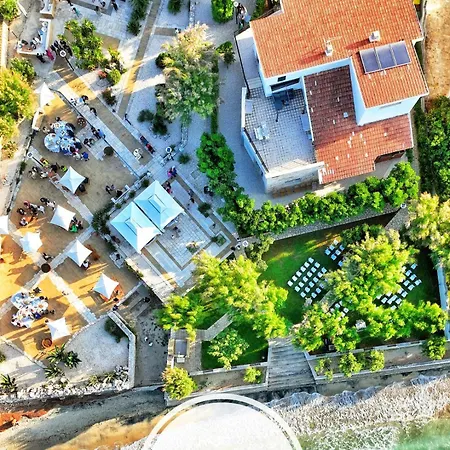 Aurelia Sea View-3