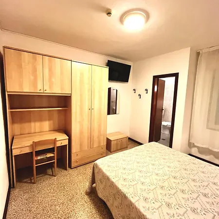 Hotel Erika-3