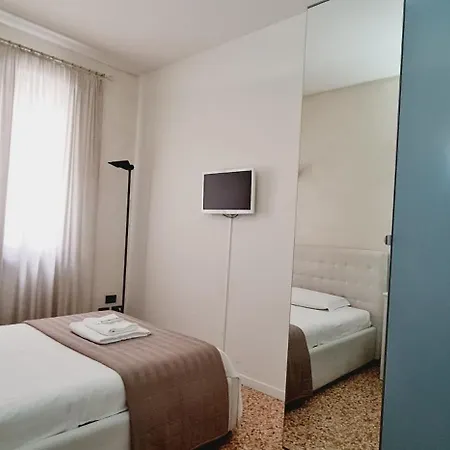 Locazione Turistica Gioia-3