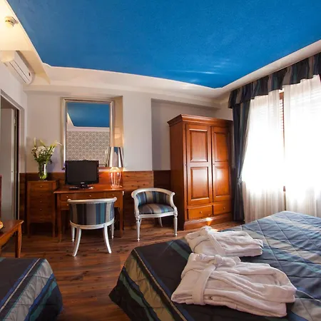 Hotel Cles-2