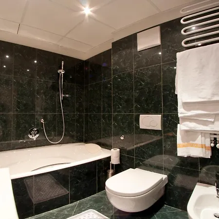Hotel Cles-3