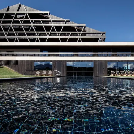Green Luxury Hotel Pfoesl-3