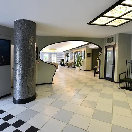 Hotel Sud Est By Fam Rossetti-3