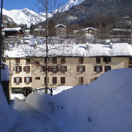 Hotel Tavernier-2
