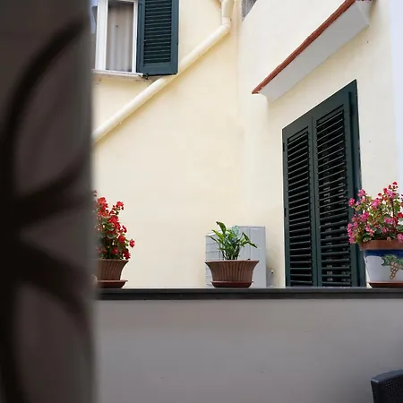 Hotel Antica Repubblica In The Historical Center 2 Minutes Away,At 170Mt, From The Sea-2
