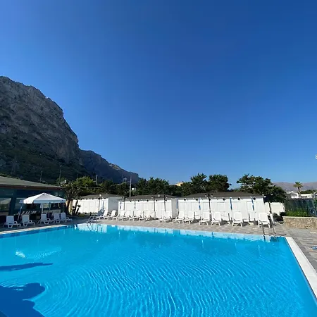 La Scogliera Azzurra-2