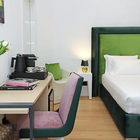 Domus Aurea Luxury Suites-2