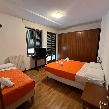 Marconi Rooms And Apartments-2