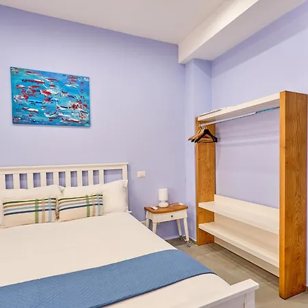 La Marina-3