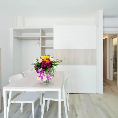 Marina Suites & Apartments 4 Stelle S-2