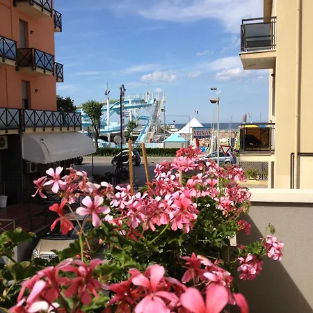 Hotel Villa Dei Gerani-2