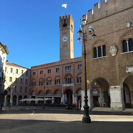 Maison Altinia, locazione in centro storico a due passi dalla stazione-2